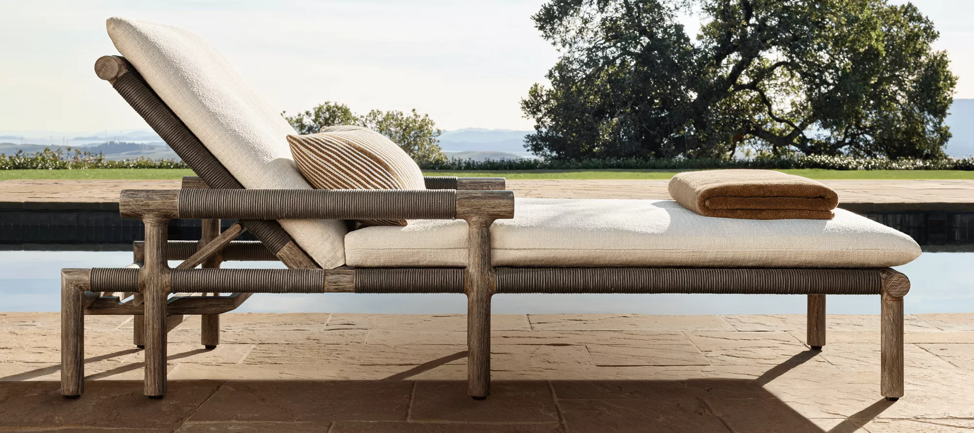 Premium lindon Teak Outdoor Sofa Set | Howvin Furniture Premium lindon Teak Outdoor Sofa Set | Howvin Furniture