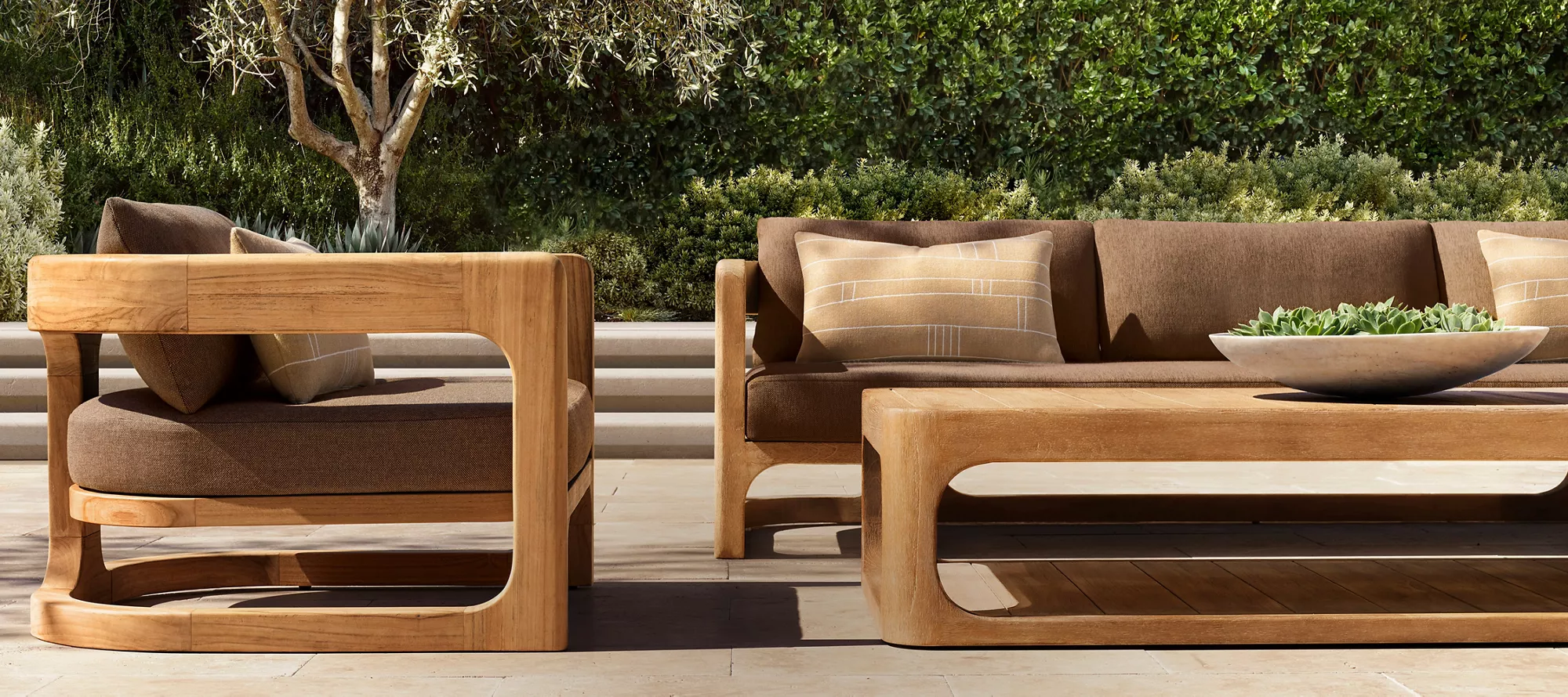 Cassale Outdoor Sofa | Premium Luxury Patio Furniture